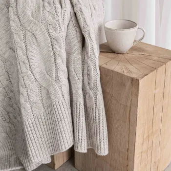 Pled z pięknym wzorem